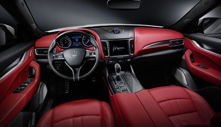 2017 Maserati Levante Dashboard 2017 Maserati Levante Dashboard