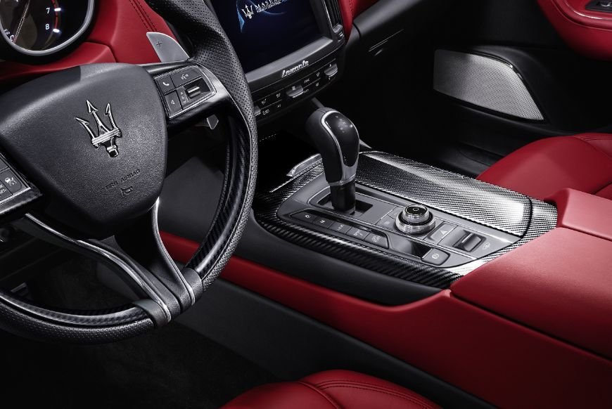 2017 Maserati Levante Touch Control 2017 Maserati Levante Touch Control
