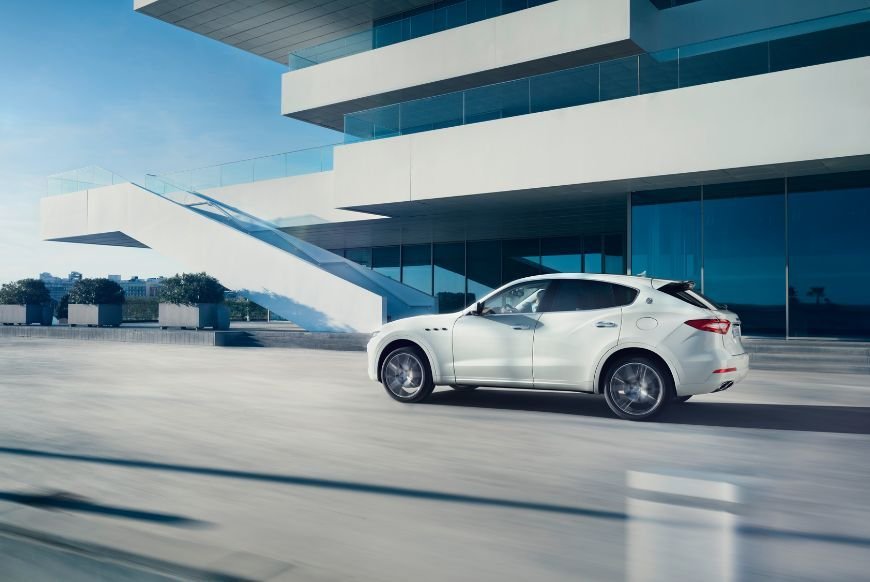 2017 Maserati Levante SUV Side View 2017 Maserati Levante SUV Side View