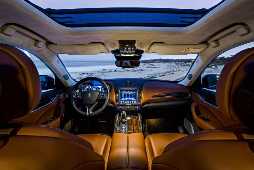 2017 Maserati Levante SUV Interior 2017 Maserati Levante SUV Interior
